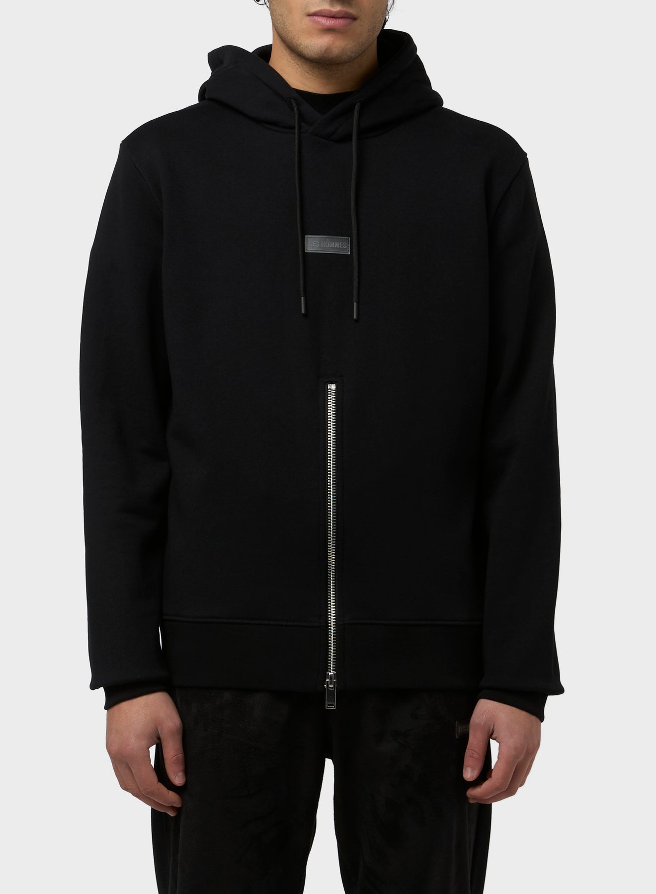 HOODIE HALF ZIP + BACK POCKET