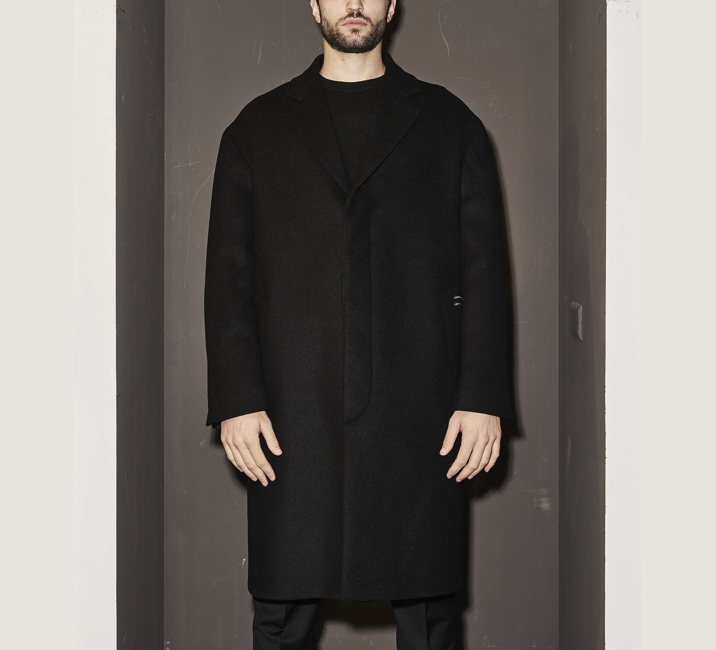 LHB2524008  Back Piercing Coat